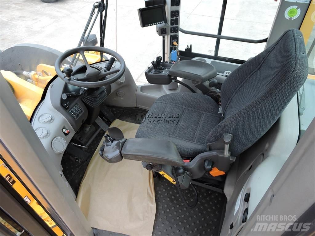 Volvo L250G Iekrāvēji uz riteņiem