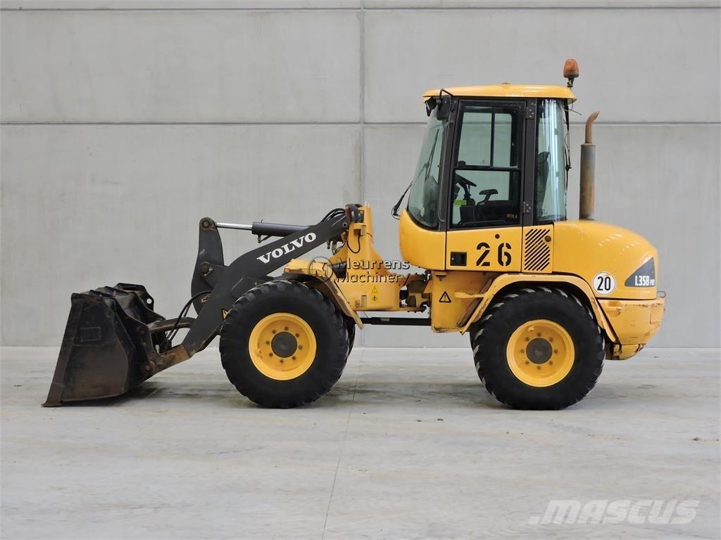 Volvo L35B Iekrāvēji uz riteņiem