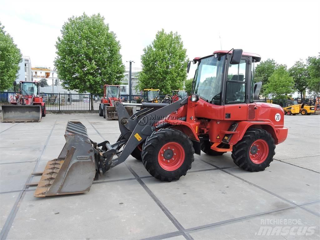 Volvo L35G + Fork-German Iekrāvēji uz riteņiem