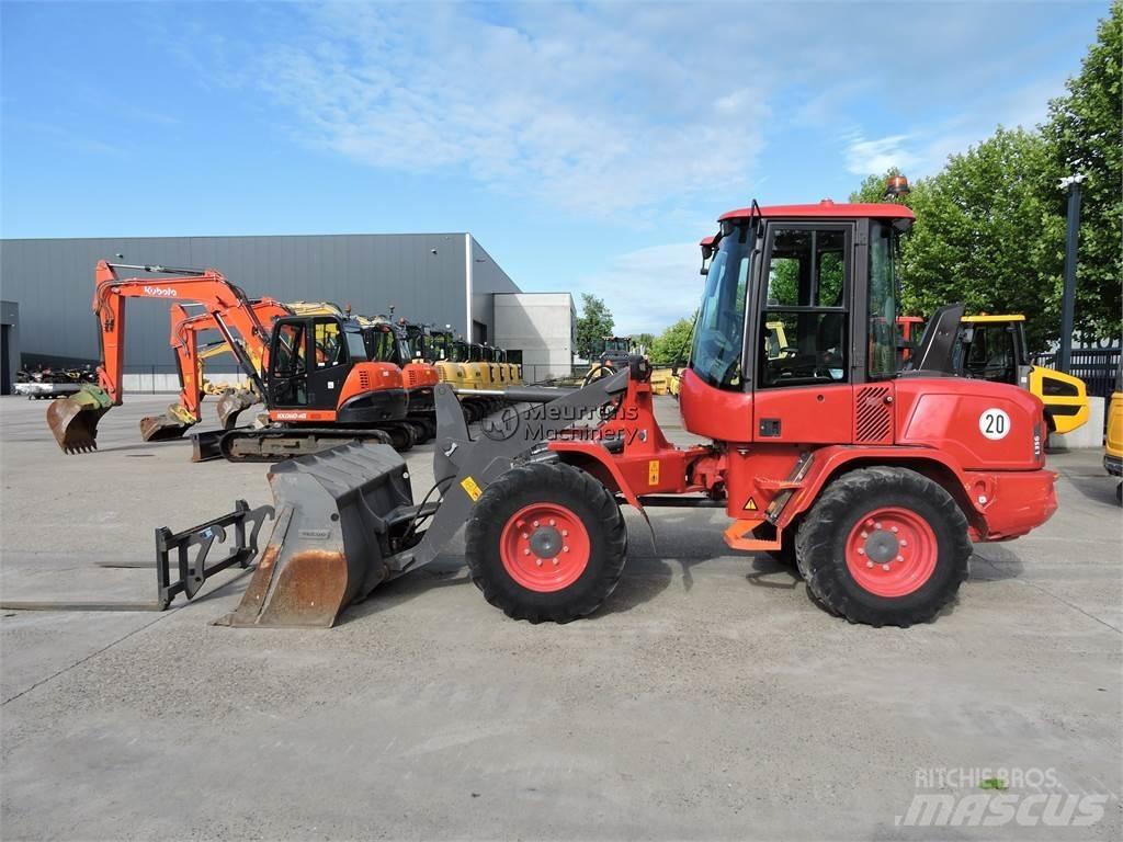 Volvo L35G + Fork-German Iekrāvēji uz riteņiem