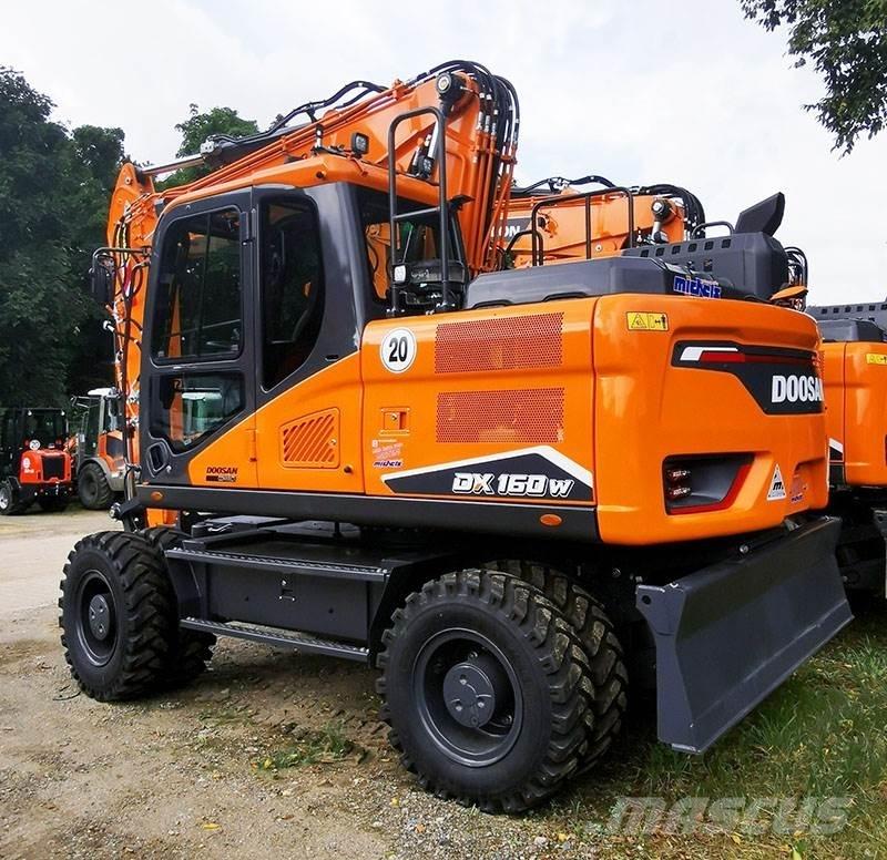 Doosan DX 160 W-7 Ekskavatori uz riteņiem