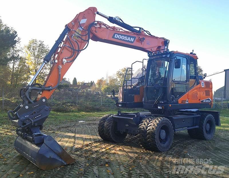 Doosan DX 165 WR-7 Ekskavatori uz riteņiem