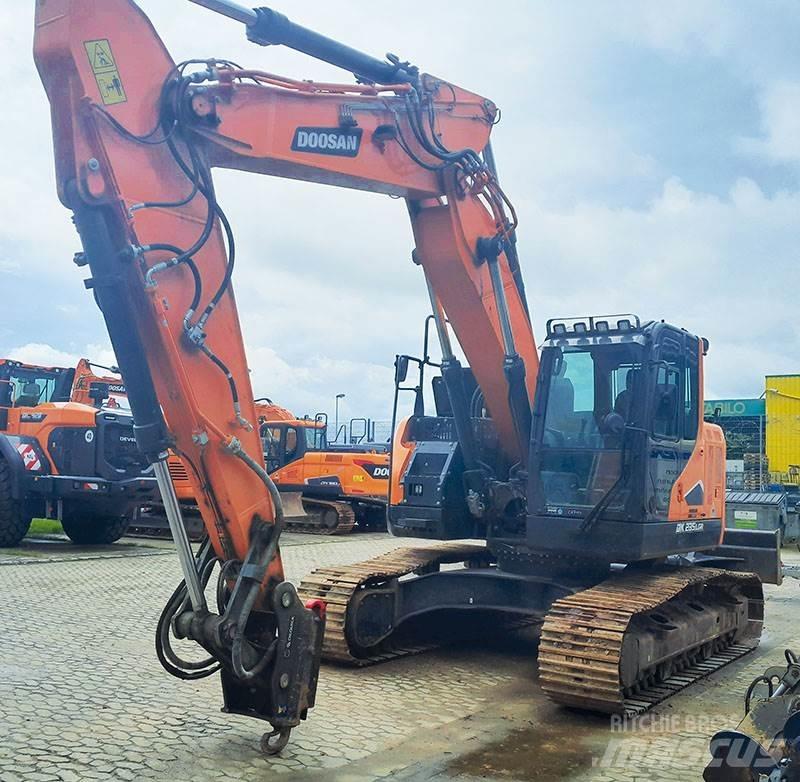 Doosan DX 235 LCR-7 Kāpurķēžu ekskavatori