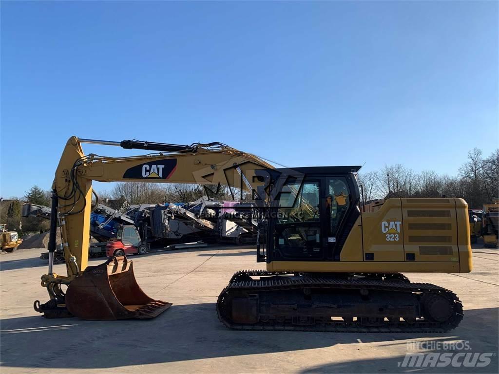 CAT 323 07A Kāpurķēžu ekskavatori