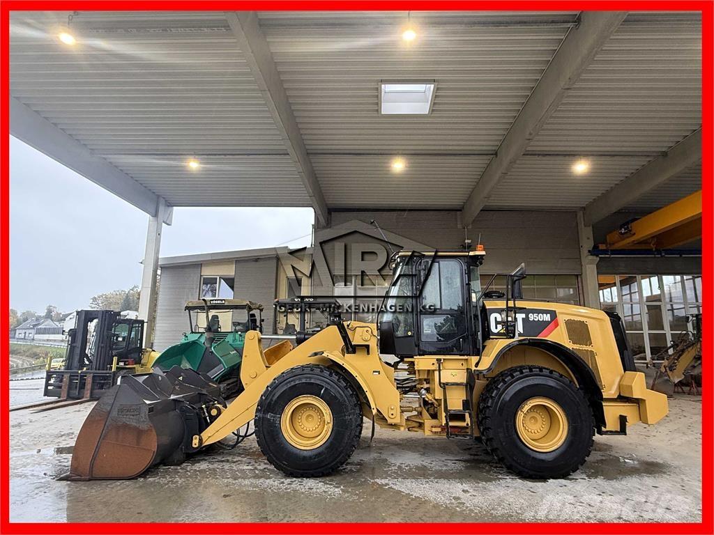 CAT 950M Iekrāvēji uz riteņiem