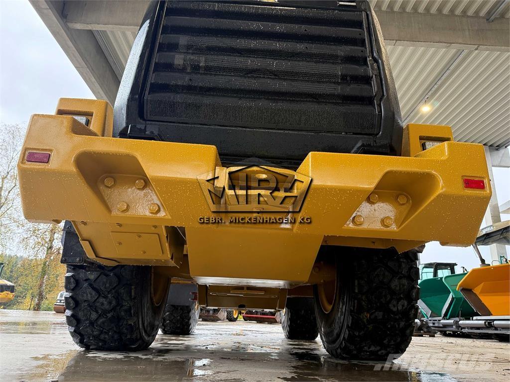 CAT 950M Iekrāvēji uz riteņiem