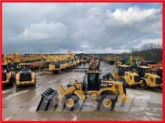 CAT 962M ( 950 M ) Iekrāvēji uz riteņiem