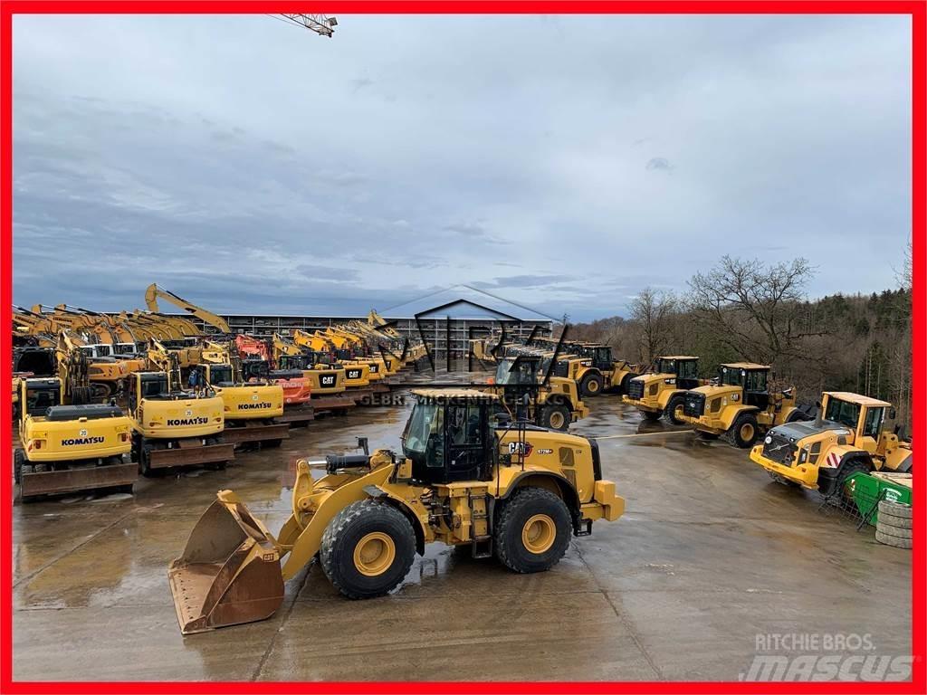 CAT 972M XE Iekrāvēji uz riteņiem