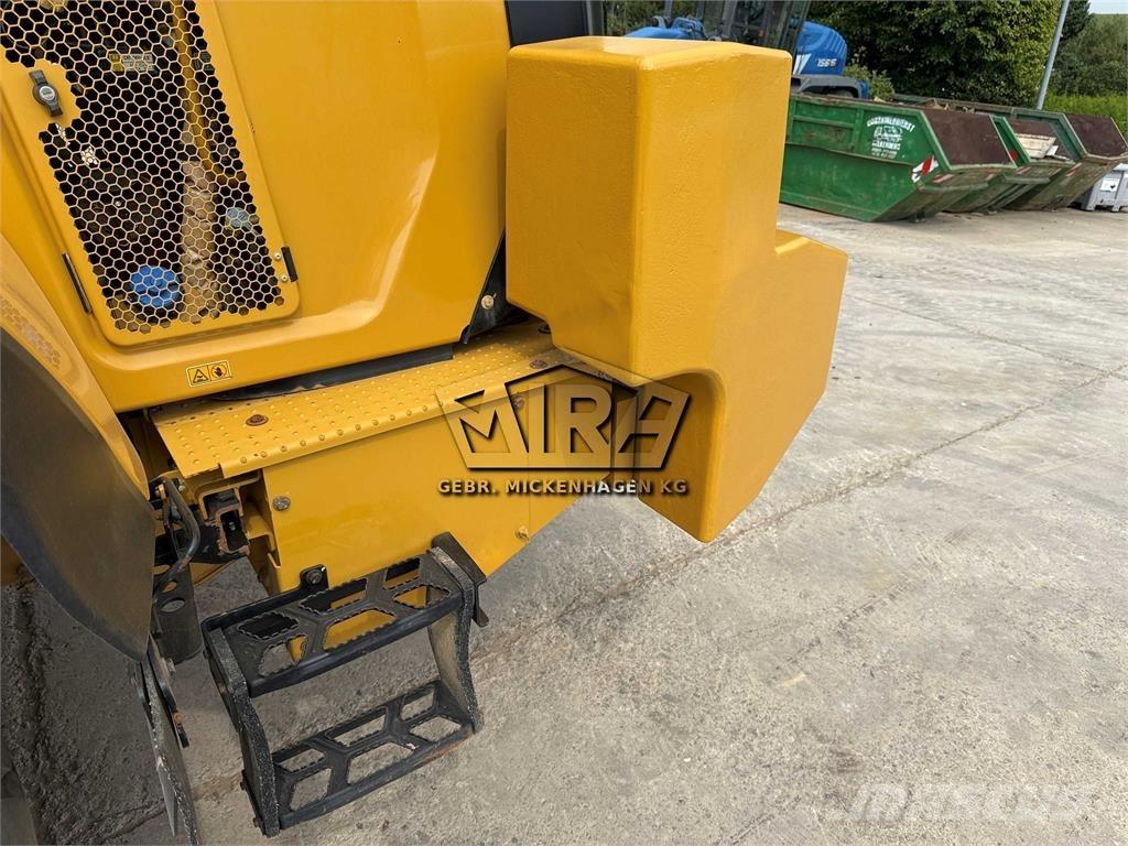 CAT 972M XE Iekrāvēji uz riteņiem