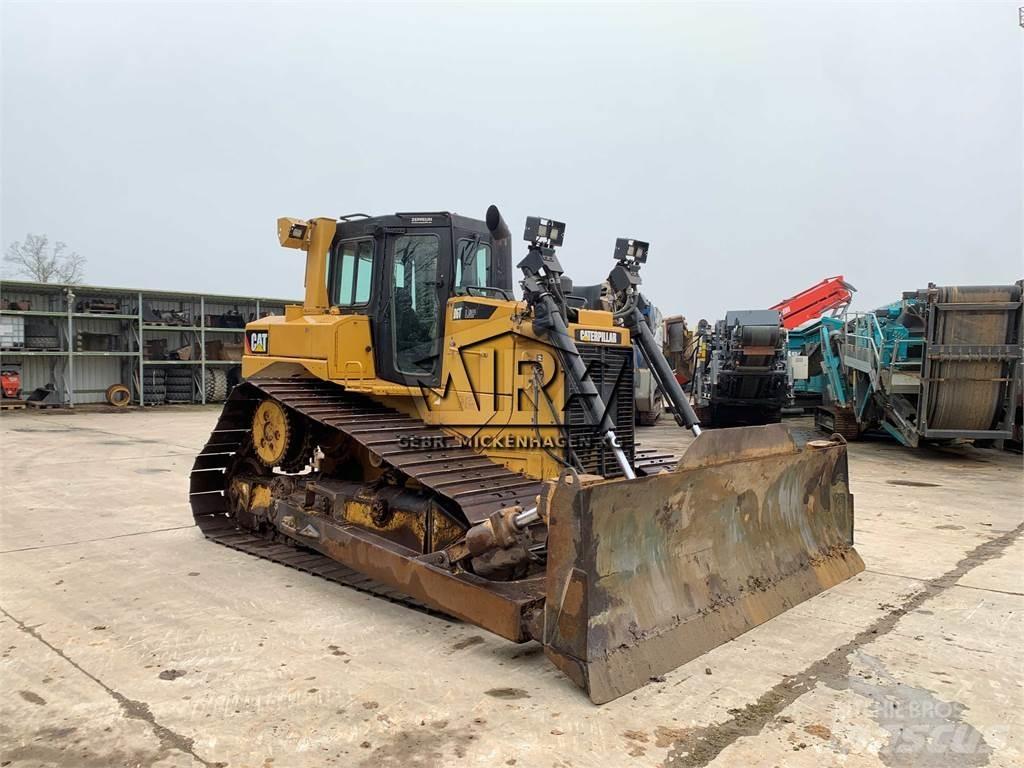 CAT D 6 T LGP Kāpurķēžu buldozeri