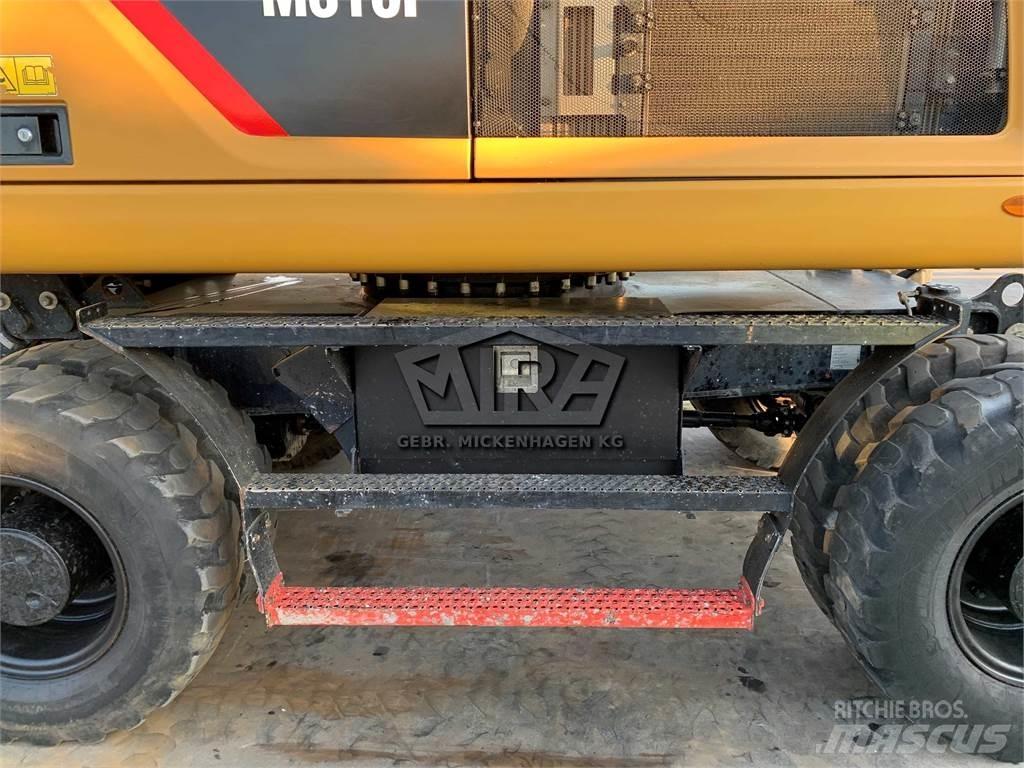CAT M316 F Ekskavatori uz riteņiem