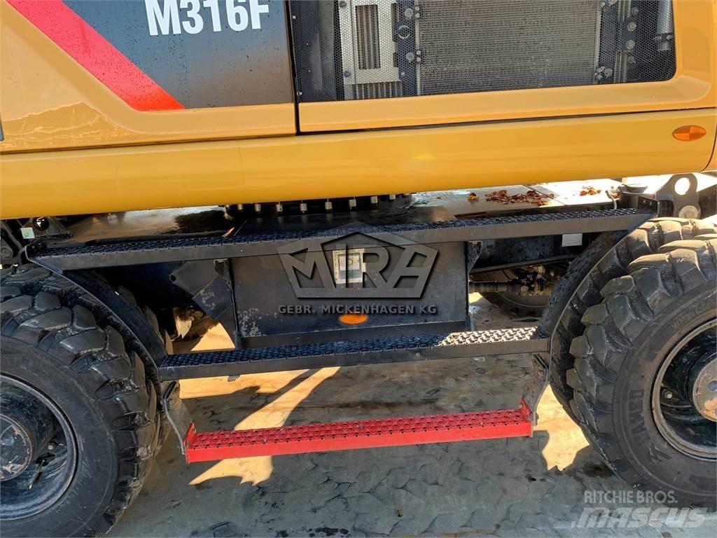 CAT M316 F Ekskavatori uz riteņiem