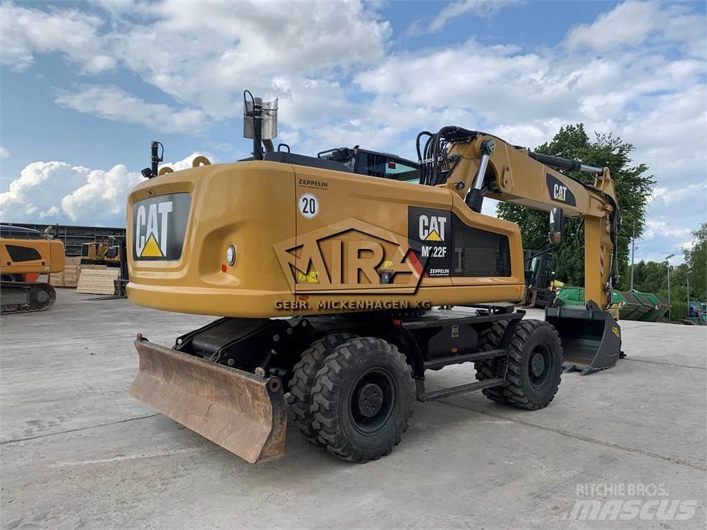 CAT M322 F Ekskavatori uz riteņiem