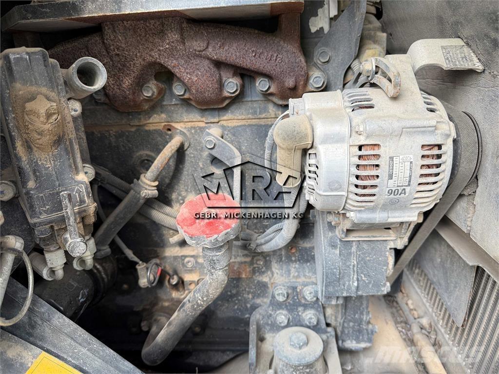 Komatsu WA70-7 Iekrāvēji uz riteņiem