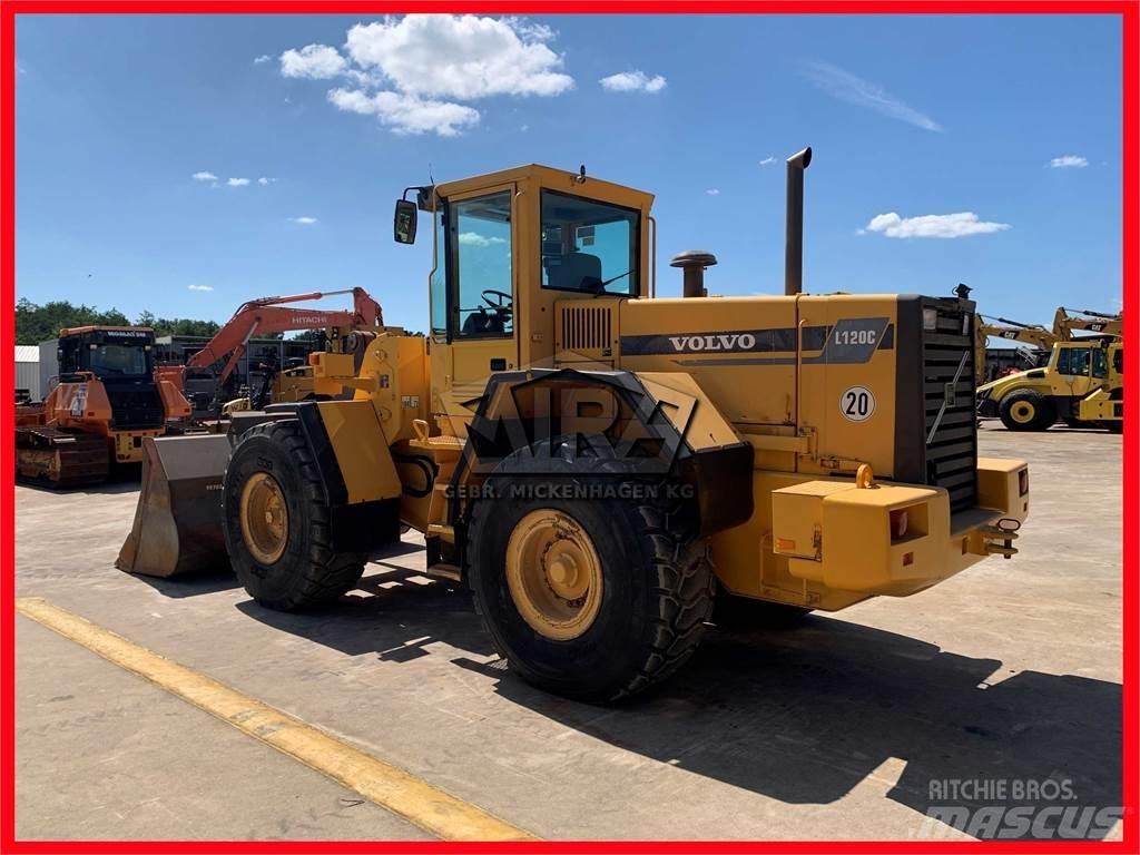 Volvo L 120 C Iekrāvēji uz riteņiem