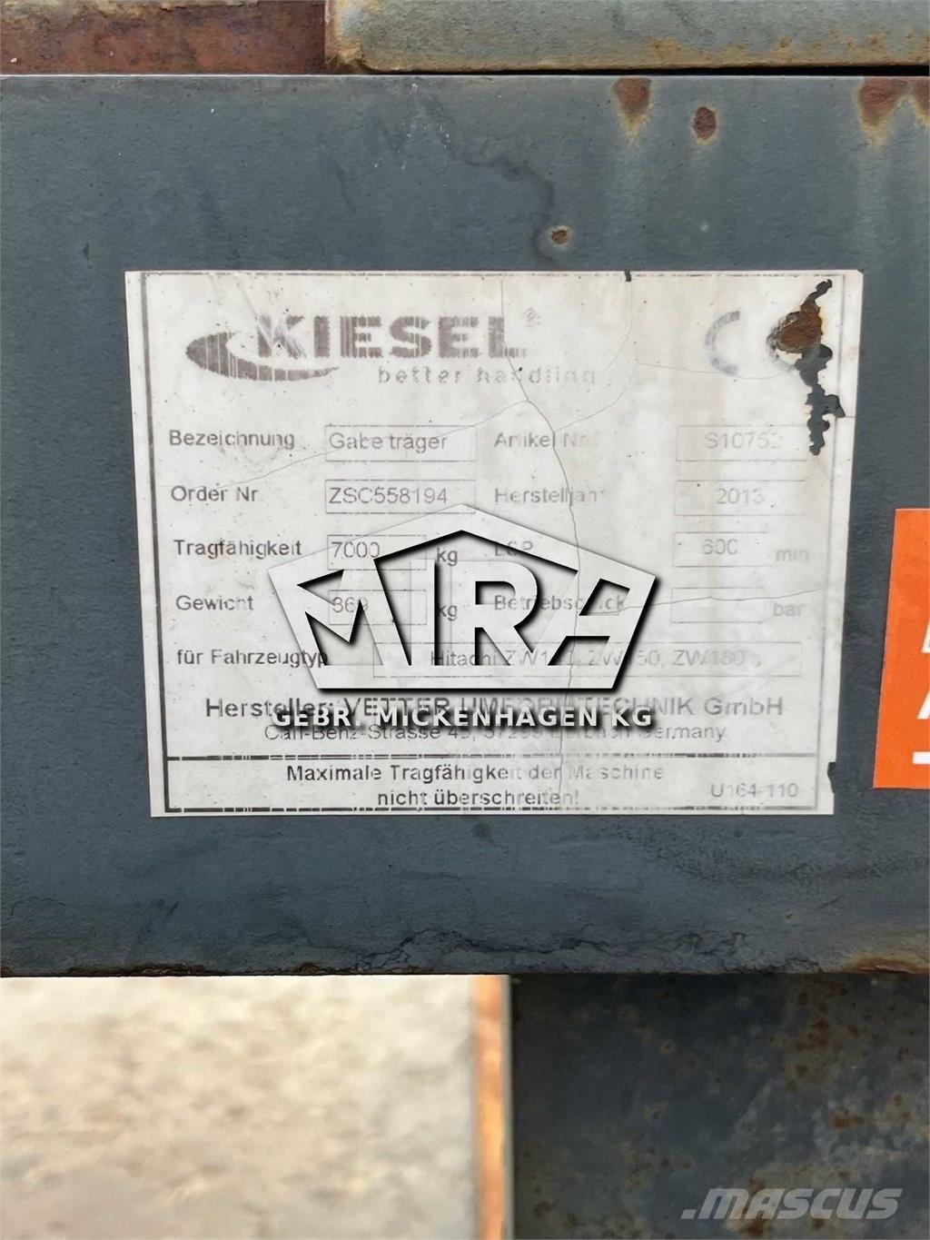 Volvo SW / L90 Dakšas