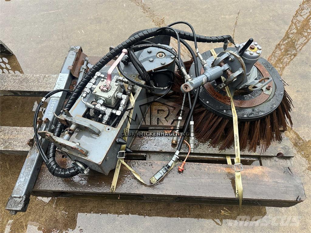 Wirtgen W50 / W60 Ielu tīrāmās mašīnas