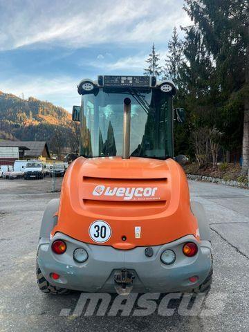 Atlas AR 480 Iekrāvēji uz riteņiem