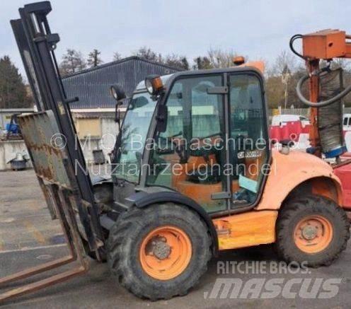 Ausa CH 250 Allrad Apvidus autokrāvējs