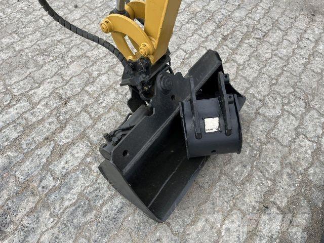 CAT 300.9D Būvniecība- Citi