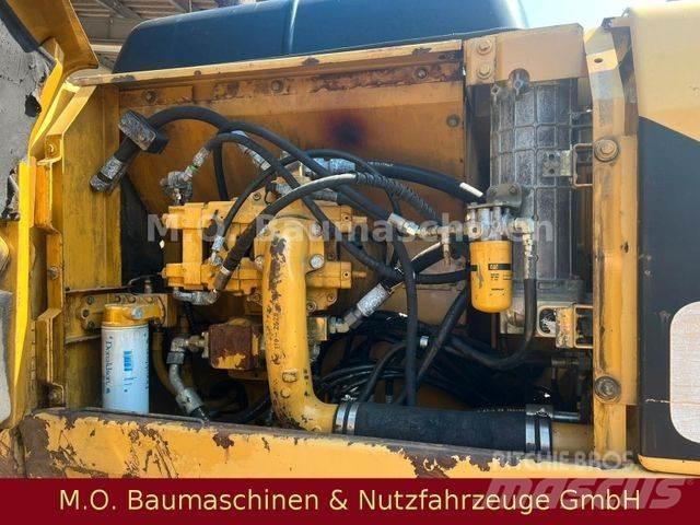 CAT 322 BLN Kāpurķēžu ekskavatori