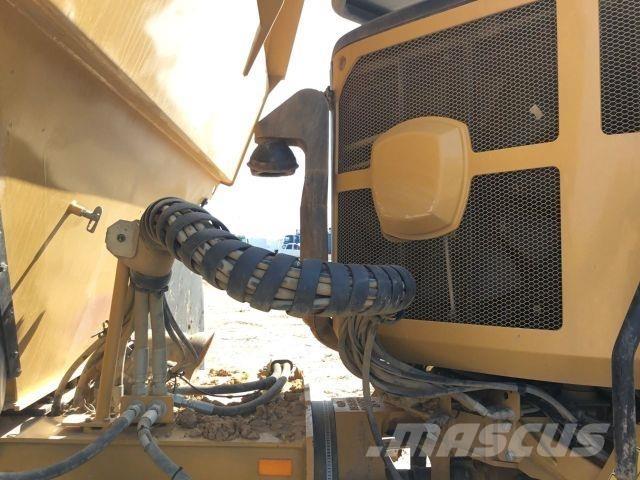 CAT 730 Būvniecība- Citi