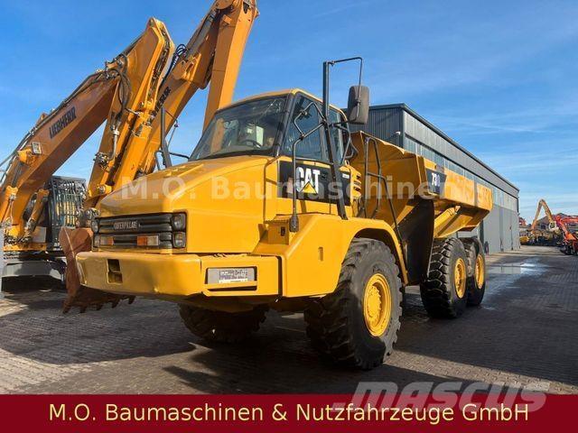 CAT 730 / Dumper Artikulētie pašizgāzēji
