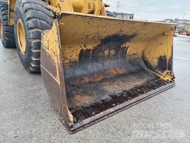 CAT 928F Iekrāvēji uz riteņiem
