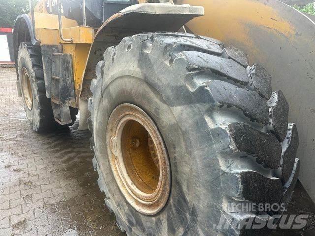 CAT 972 M Iekrāvēji uz riteņiem
