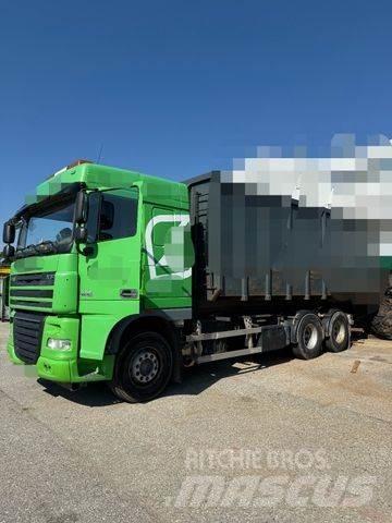 DAF FAS XF 105 Treileri ar āķi