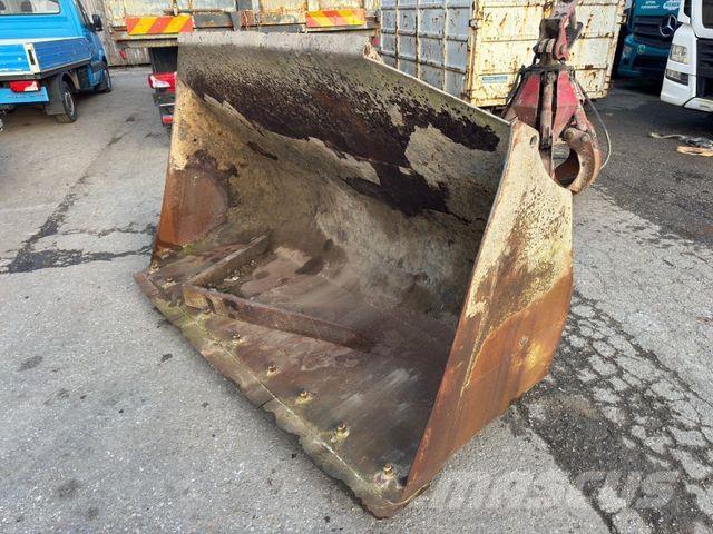  DIV. SCHAUFEL Iekrāvēji uz riteņiem