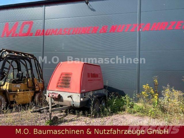 Falch Trailjet 30 Būvniecība- Citi
