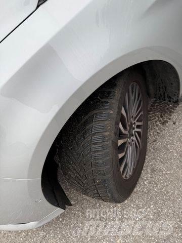 Ford Galaxy Trend Automašīnas