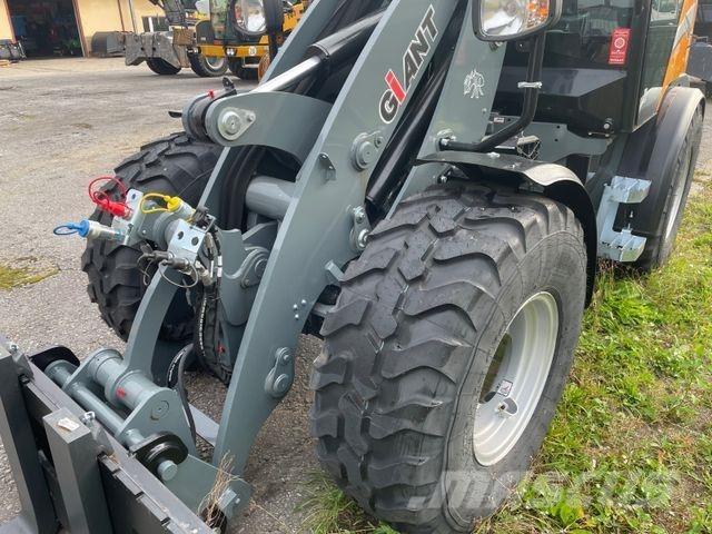 GiANT G5000 Būvniecība- Citi