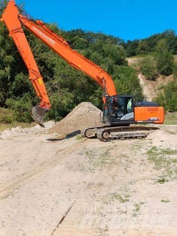 Hitachi ZX 210 LC Kāpurķēžu ekskavatori