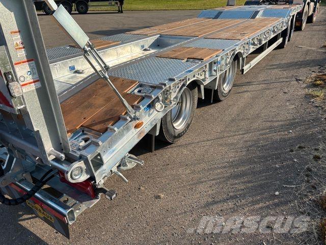 Humbaur HTD 40K-BM Zemie treileri