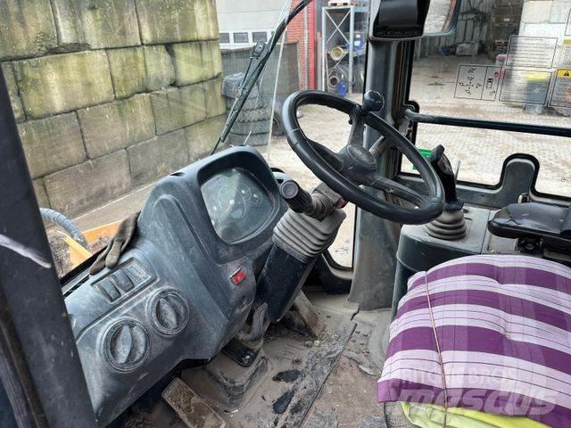 Hyundai HL 760-9 Iekrāvēji uz riteņiem