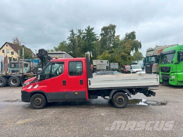 Iveco DAILY 35S18 Vieglais kravas automobilis/izkraušana no sāniem