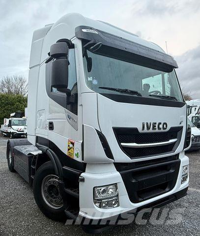 Iveco Stralis 400NP Vilcēji