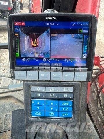 Komatsu 138US-11 Kāpurķēžu ekskavatori