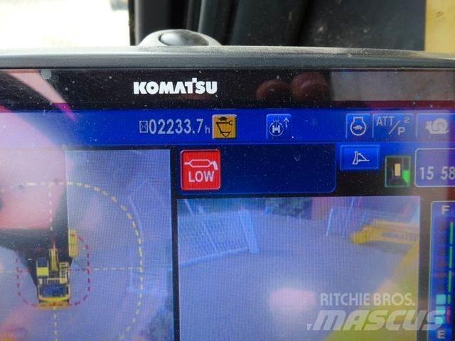 Komatsu PW180-11 Ekskavatori uz riteņiem