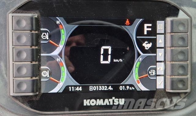 Komatsu WA 70 M-8 Iekrāvēji uz riteņiem