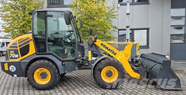 Komatsu WA 70 M-8 Iekrāvēji uz riteņiem