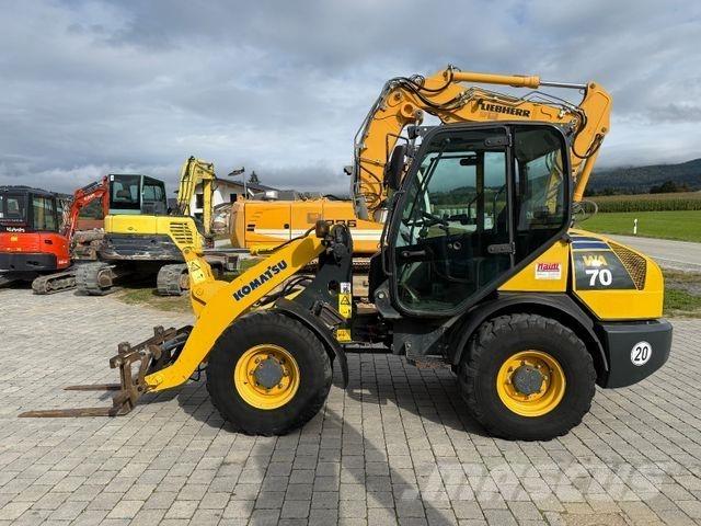 Komatsu WA70-5 Iekrāvēji uz riteņiem