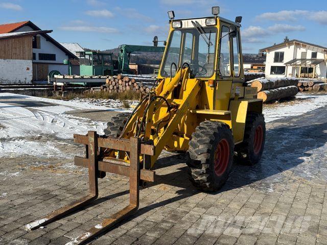 Kramer 312 Iekrāvēji uz riteņiem