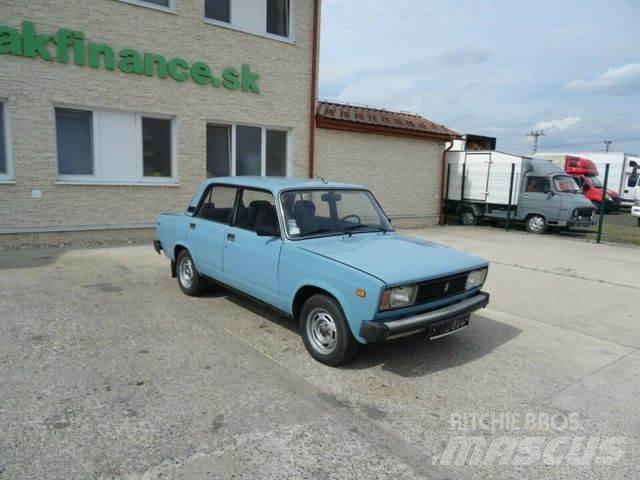 Lada 2105 vin 656 Automašīnas
