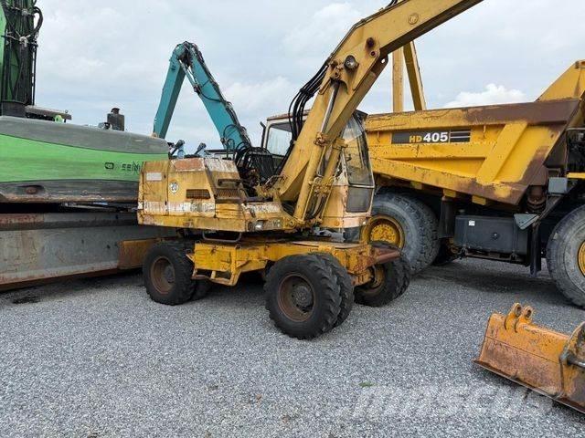 Liebherr A902 Ekskavatori uz riteņiem