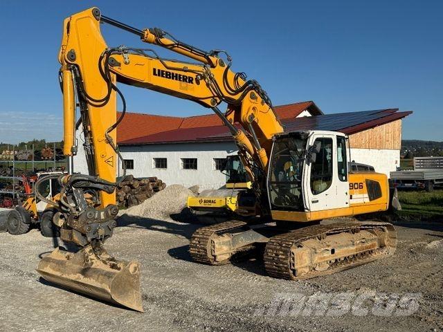 Liebherr R 906 LC Kāpurķēžu ekskavatori