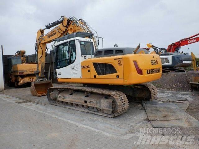 Liebherr R924 LC Kāpurķēžu ekskavatori