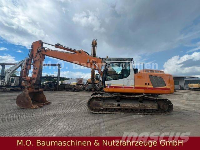 Liebherr R936 LC Kāpurķēžu ekskavatori